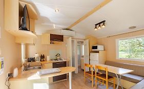 Mobilhome Climatise, 5 Pers, Wifi 30 Mn Puy Du Fou